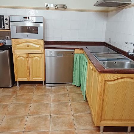 Apartamento Burgues เบเซย์เต ภายนอก รูปภาพ